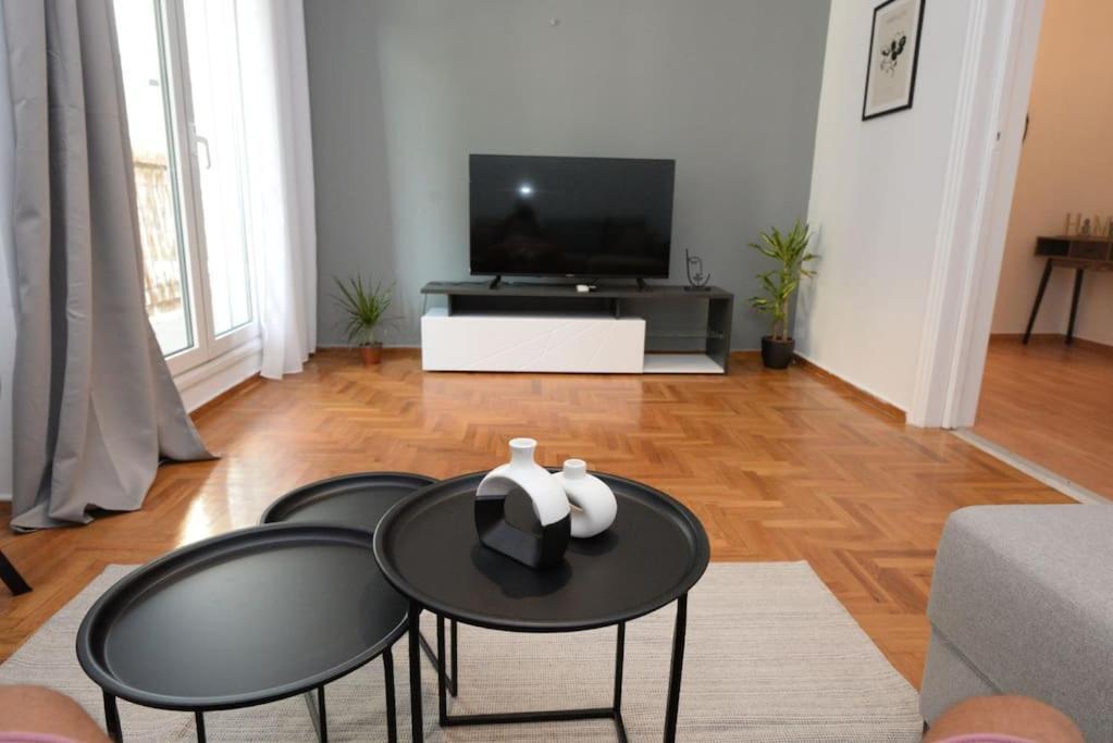 Minimal Apartment In Koukaki Atina Dış mekan fotoğraf