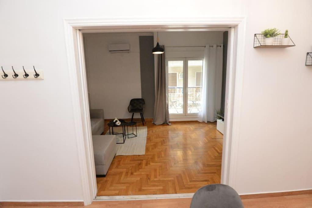 Minimal Apartment In Koukaki Atina Dış mekan fotoğraf